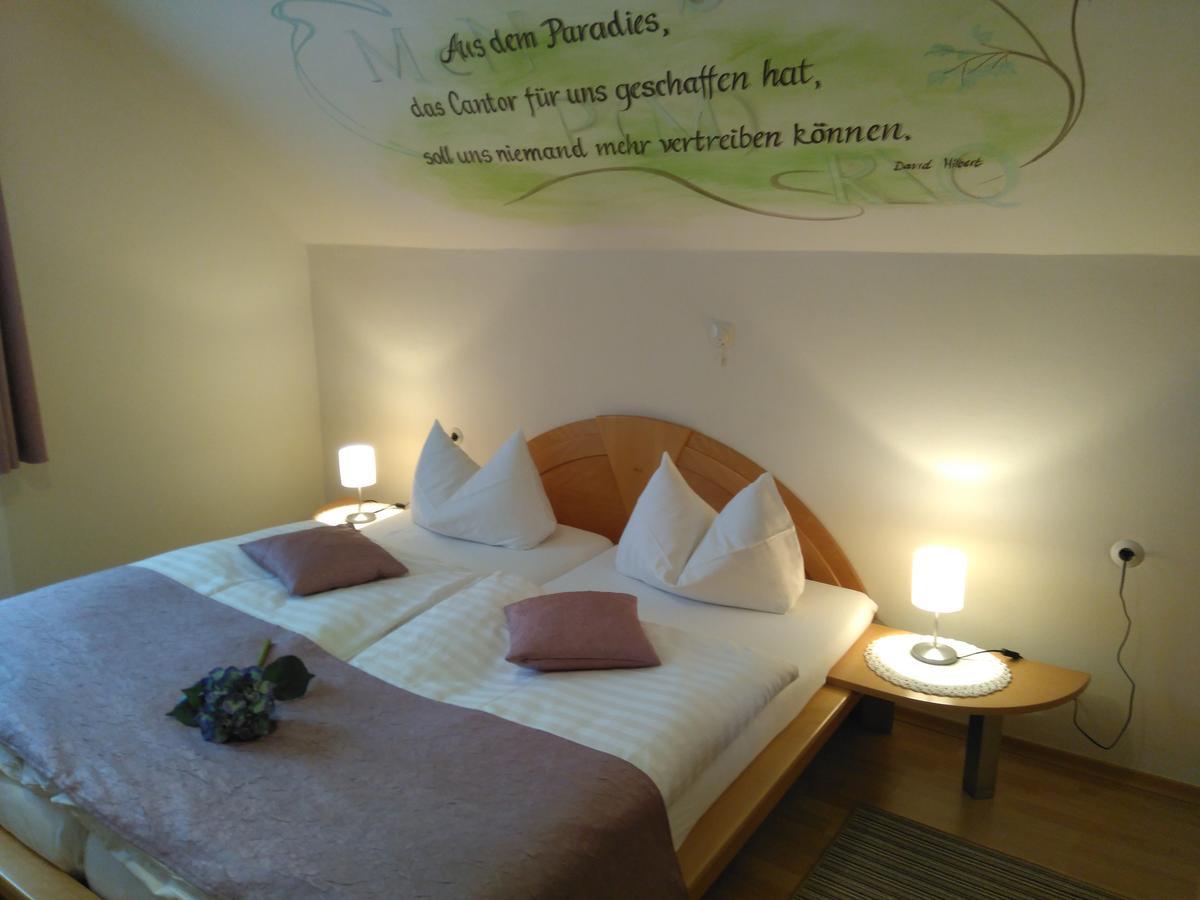 Pension Und Restaurant Reck Aulendorf Exterior photo